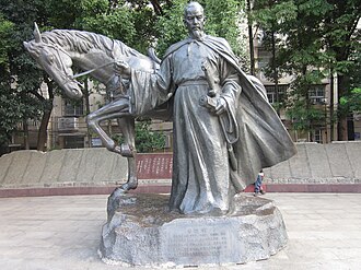 辛弃疾雕像，位于长沙市营盘街飞虎军旧址